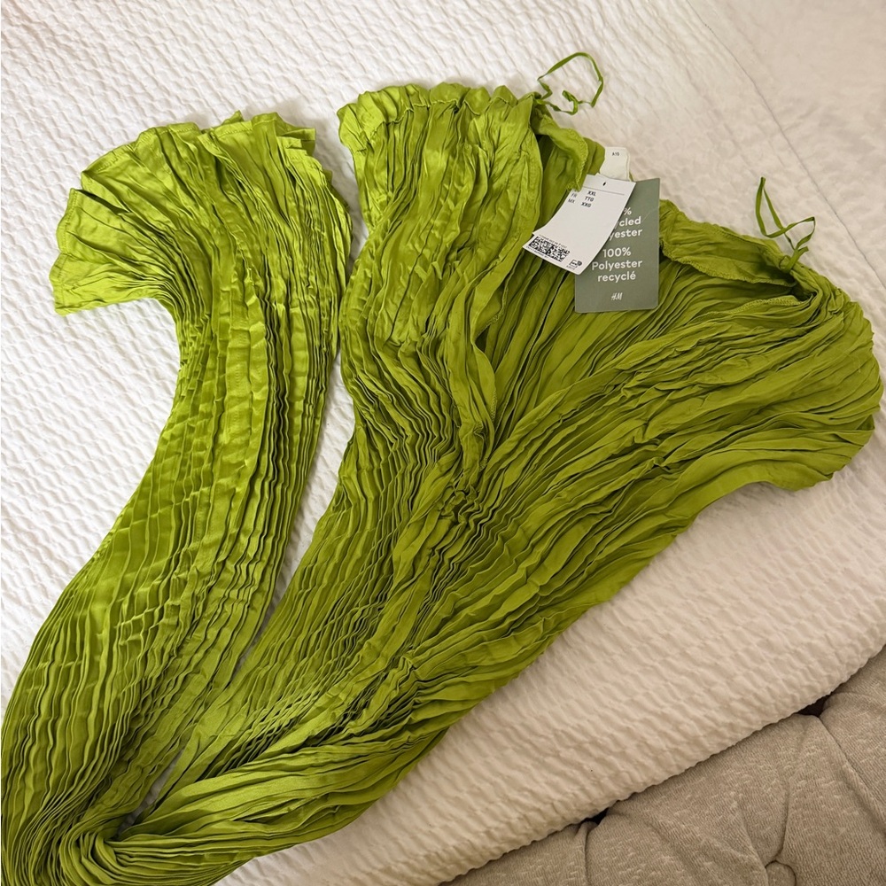 Zara Lime Green Pleated Scarf